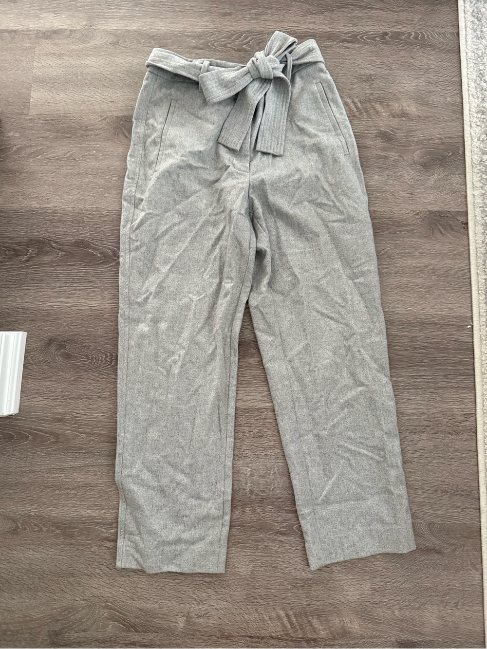 Aritzia Gray Paperbag Waist Trousers with Self-Tie